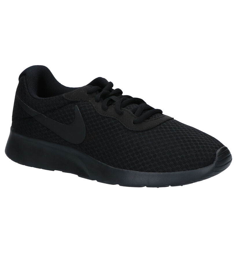 Nike Tanjun Zwarte Sneakers voor heren (309098)