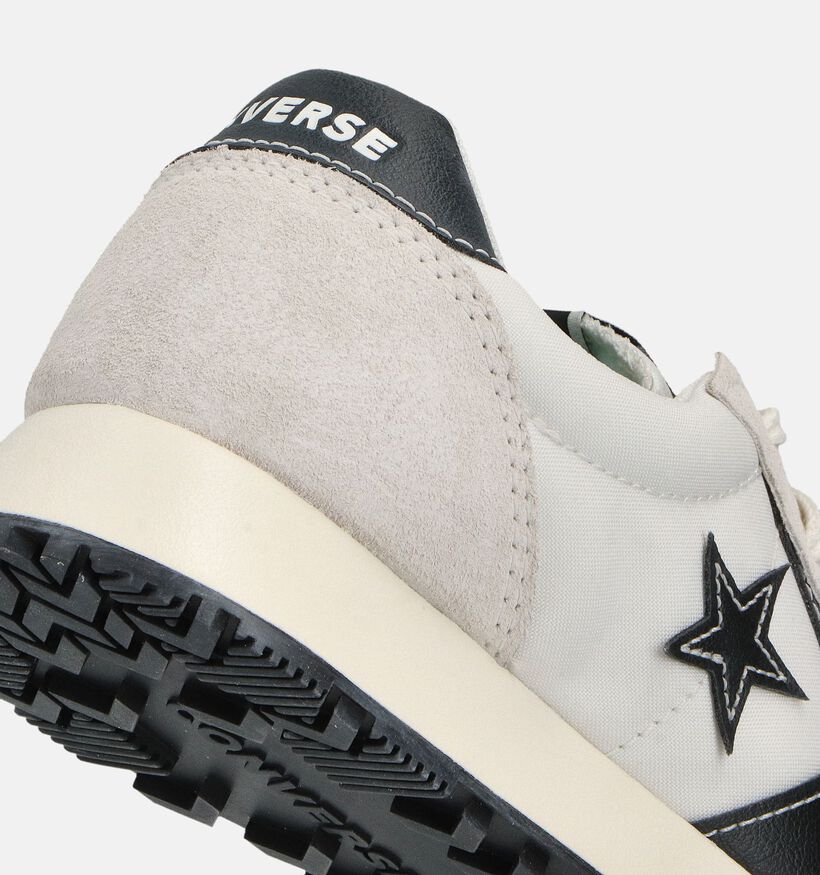 Converse Omega Trainer Baskets en Beige pour femmes (359969) - pour semelles orthopédiques