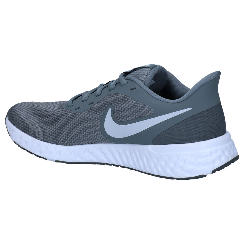 Nike Revolution 5 Baskets en Gris en synthétique (290988)