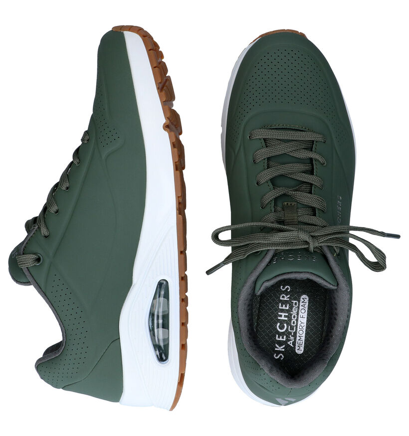 Skechers Uno Stand On Air Baskets en Noir pour hommes (359746)