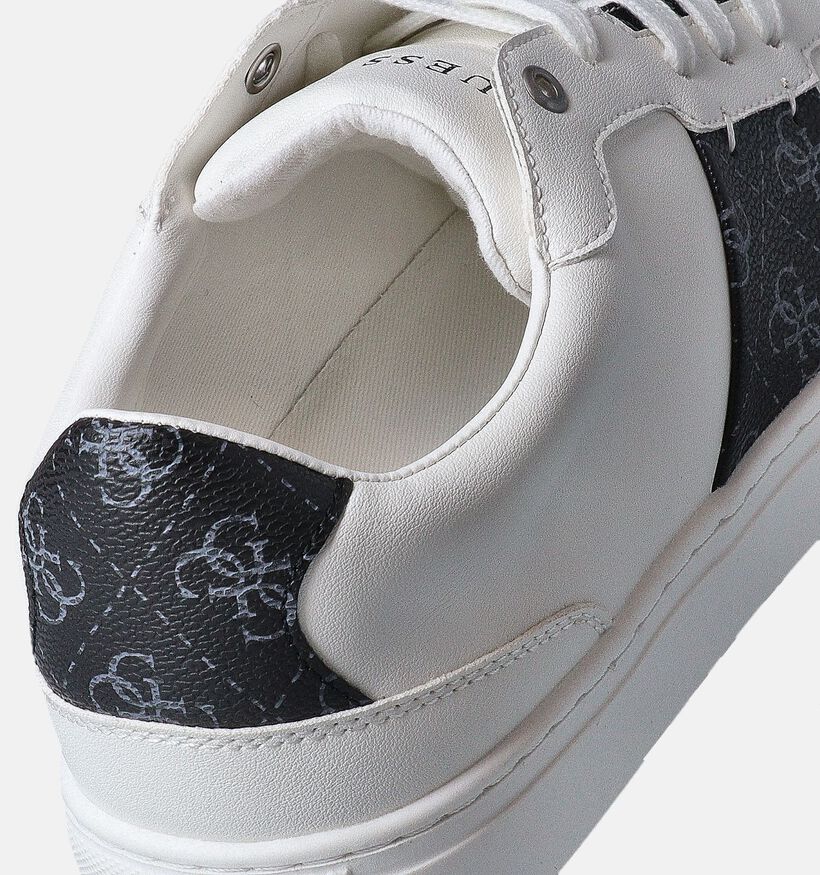 Guess Todi Witte Veterschoenen voor heren (350441) - geschikt voor steunzolen