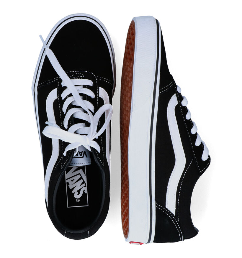 Vans Ward Zwarte Skate sneakers voor dames (327994)