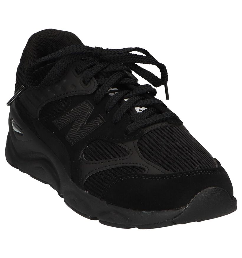 New Balance Baskets basses en Noir en daim (250389)