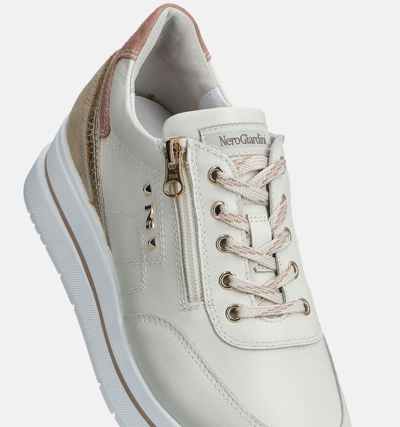 NeroGiardini Lichtbeige Sneakers met Rits voor dames (370666) - geschikt voor steunzolen