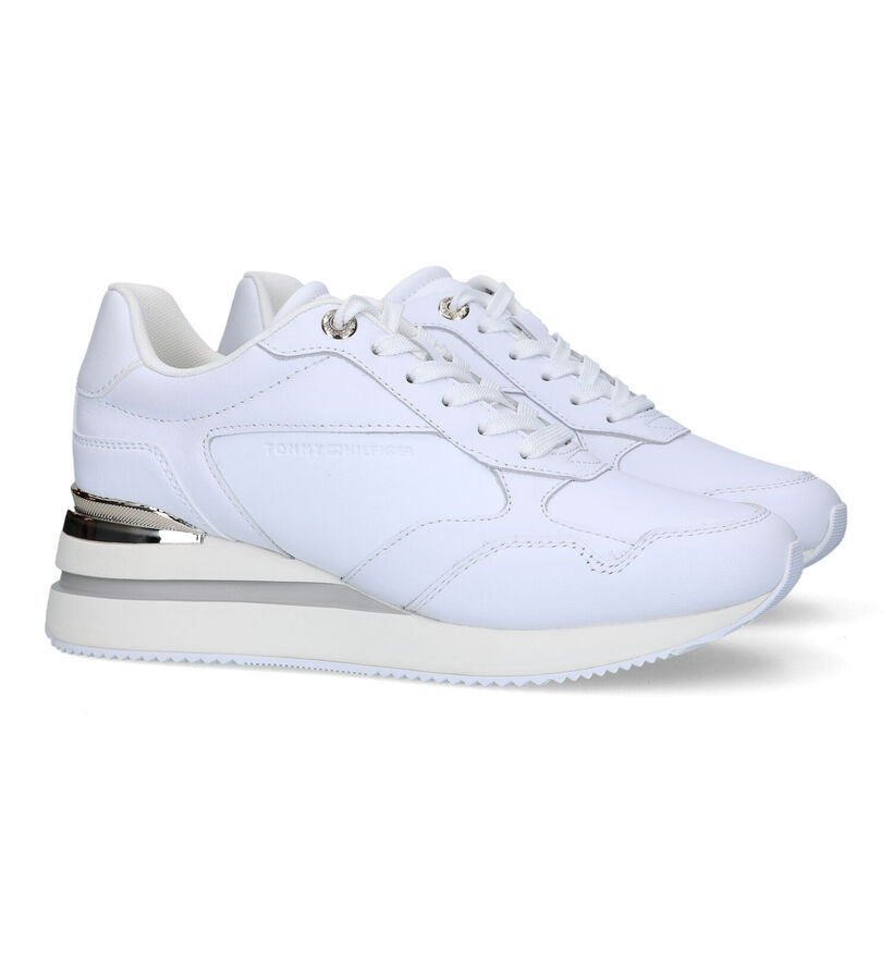 Tommy Hilfiger Wedge Baskets en Blanc pour femmes (321022)