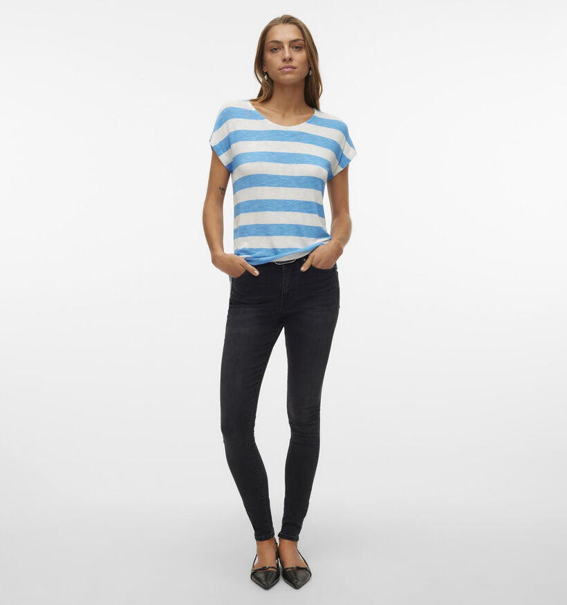 Vero Moda Wide Stripe T-shirt en Bleu pour femmes (345595)