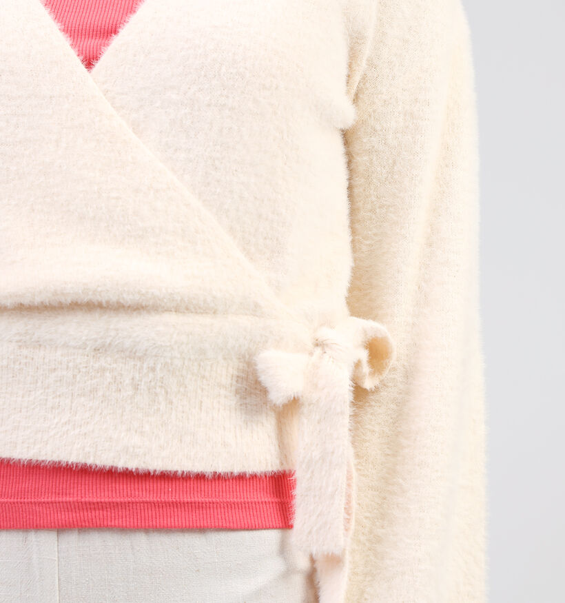 Mexx Cardigan cache-coeur duveteux en Écru pour femmes (353231)