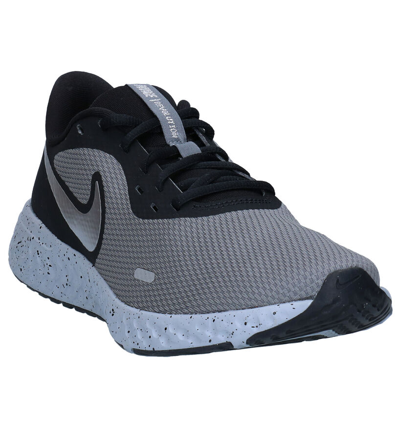 Nike Revolution 5 Baskets en Gris en textile (283888)