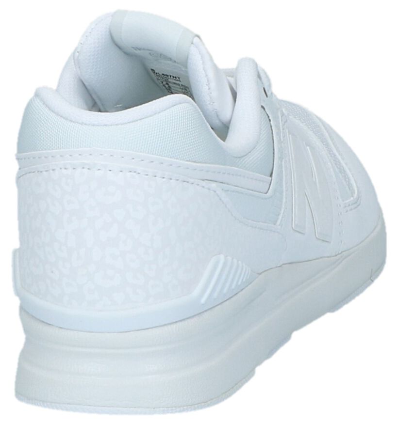 New Balance WL697 Witte Sneakers in kunstleer (220608)