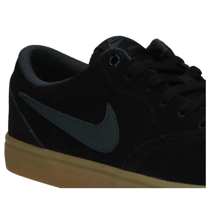 SB Baskets de skate en Noir en daim (234062)