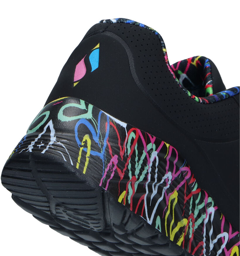 Skechers Uno Lite Lovely Luv Baskets en Noir pour filles (326444)