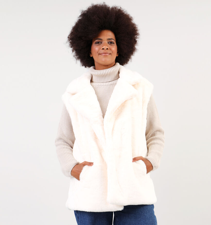 Dolce C. Beige Korte fluffy bodywarmer voor dames (350609)