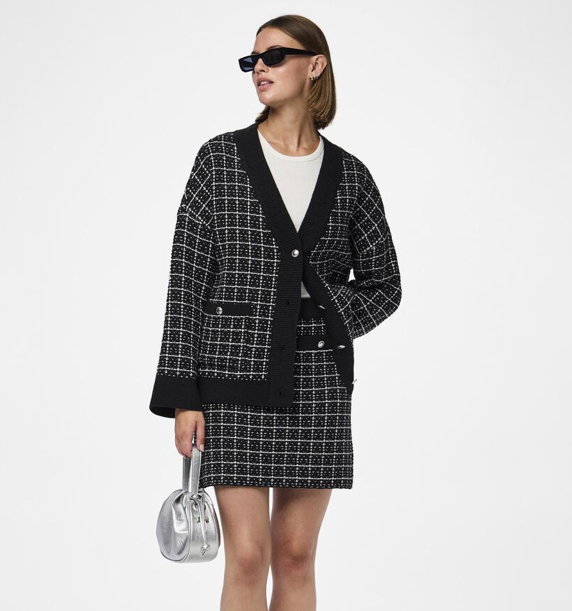 Pieces Nilja Zwarte Korte cardigan met knopen voor dames (346538)