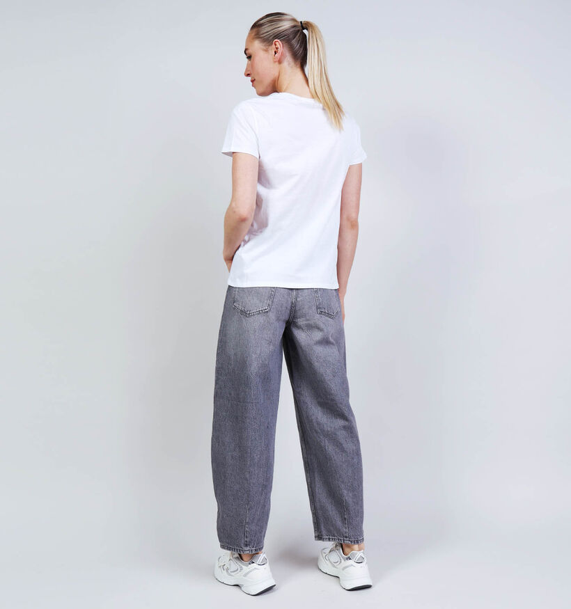 Guess T-shirt en Blanc pour femmes (366583)