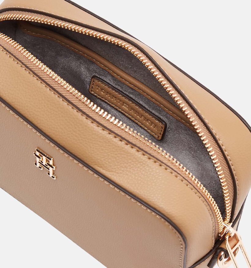 Tommy Hilfiger Soft Logo Camera Bag Sac porté croisé en Camel pour femmes (349979)