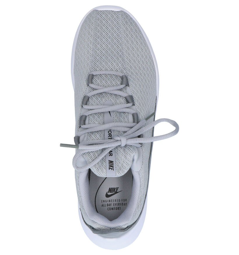 Nike Viale Grijze Sneakers in stof (254035)