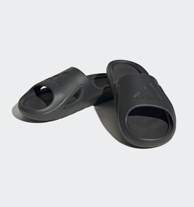 adidas Adicane Slide Nu-pieds en Noir pour femmes (324532)