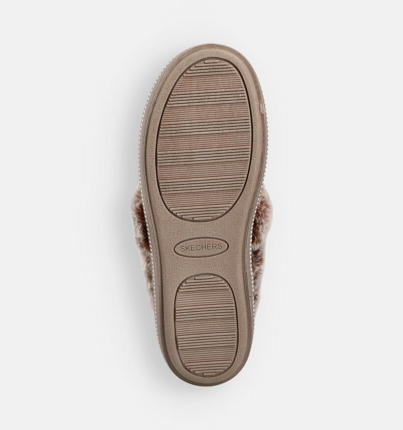 Skechers Cozy Campfire Team Toasty Pantoufles en Taupe pour femmes (362139)