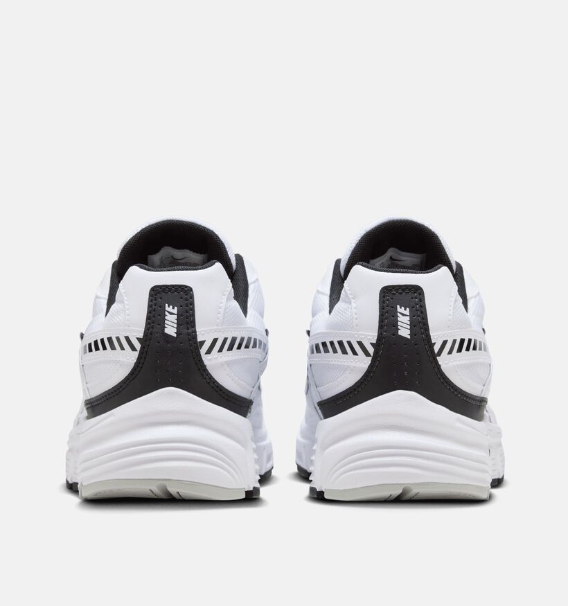 Nike Initiator Baskets basses en Blanc pour hommes (367301) - pour semelles orthop&eacute;diques