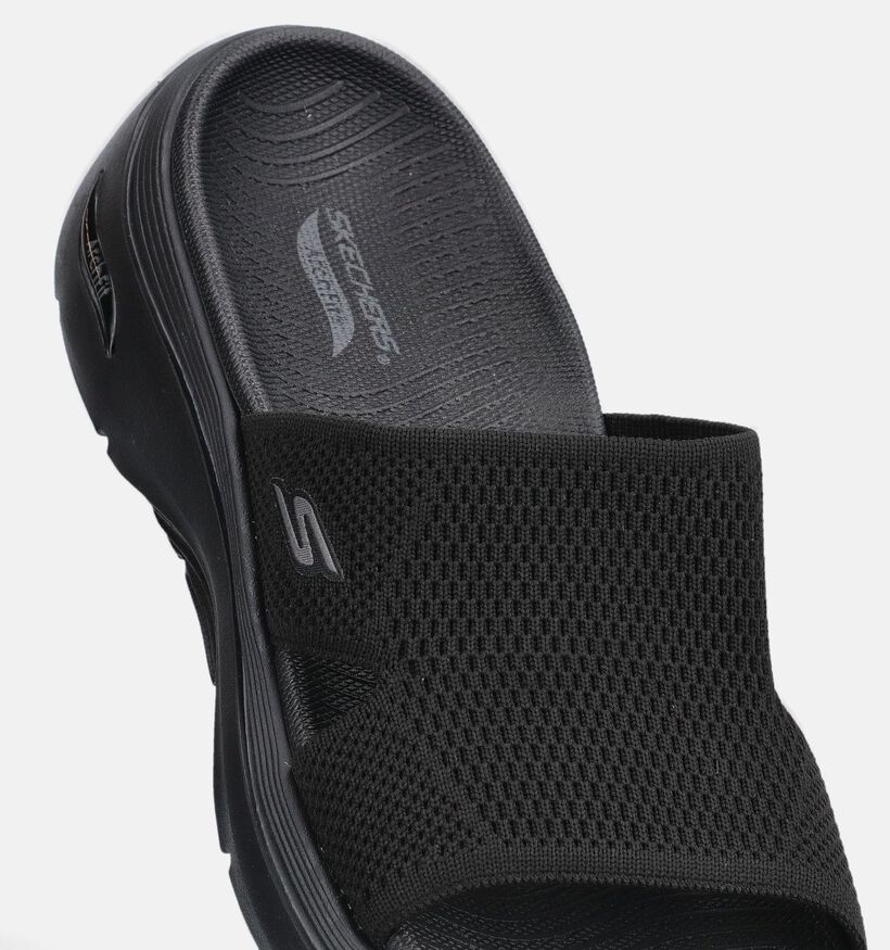 Skechers Go Walk Arch Fit 2.0 Dakota Zwarte Slippers voor dames (371234)