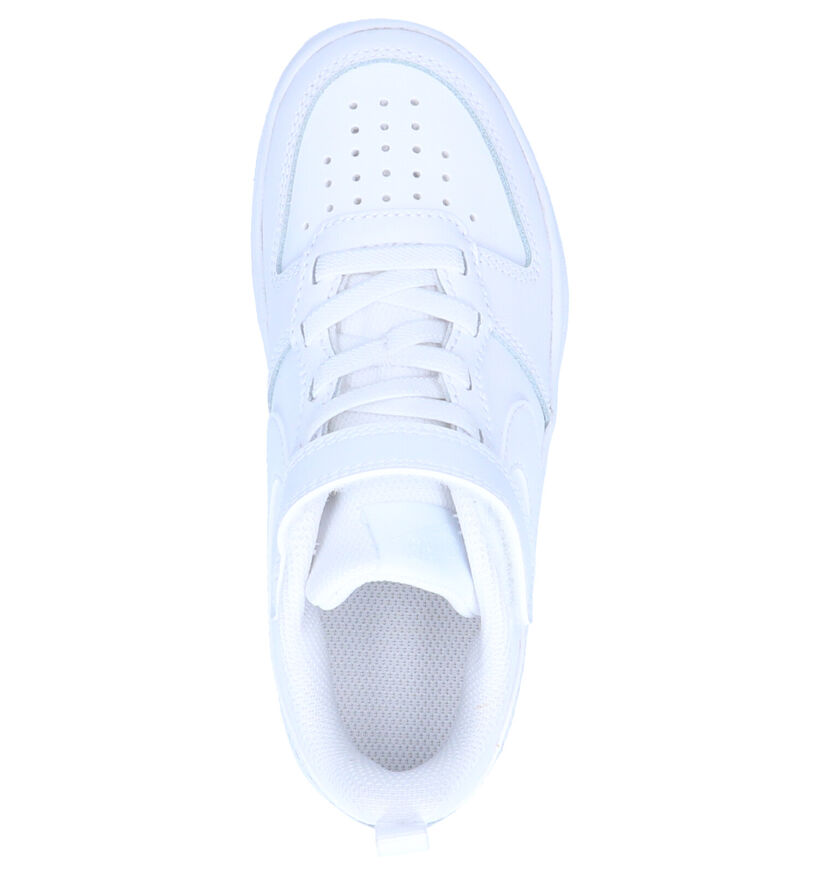 Nike Court Borough Low Witte Sneakers in kunstleer (293604)