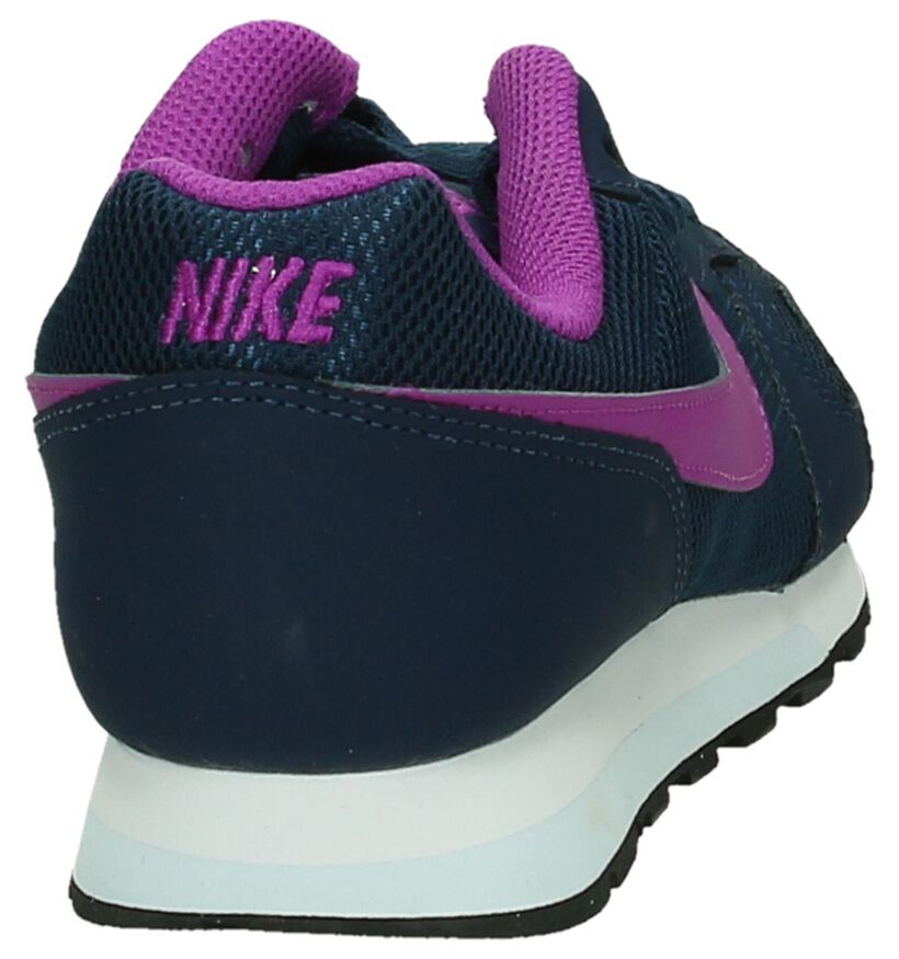 Nike MD Runner Baskets basses en Bleu foncé en textile (186226)