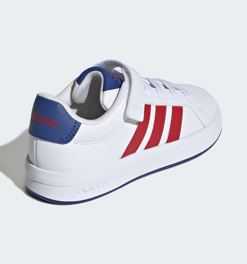 adidas Grand Court 3.0 Baskets basses en Blanc/Multi pour gar&ccedil;ons (375393)