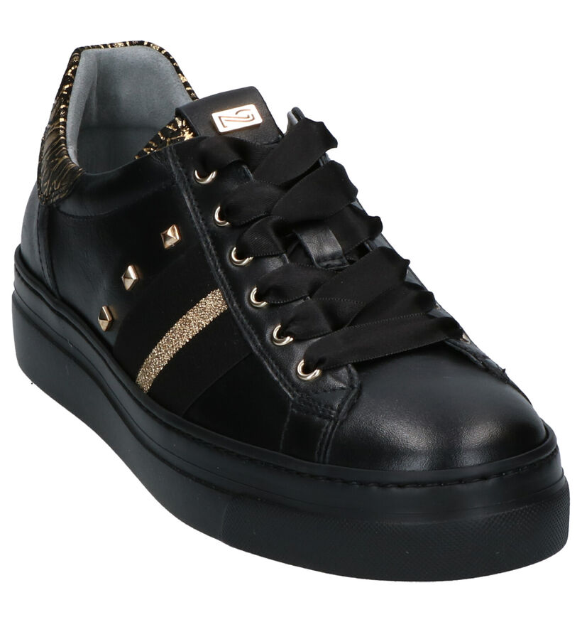 NeroGiardini Zwarte Veterschoenen in leer (262503)