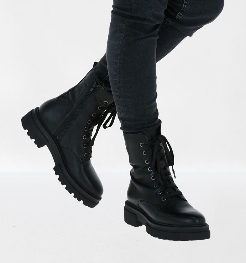 Tamaris Boots à lacets en Noir en cuir (290908)