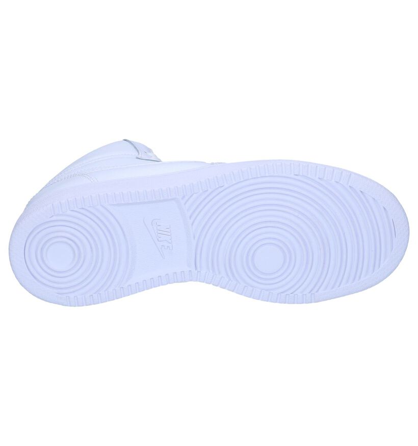 Witte Sneakers Nike Ebernon Mid in kunstleer (250263)