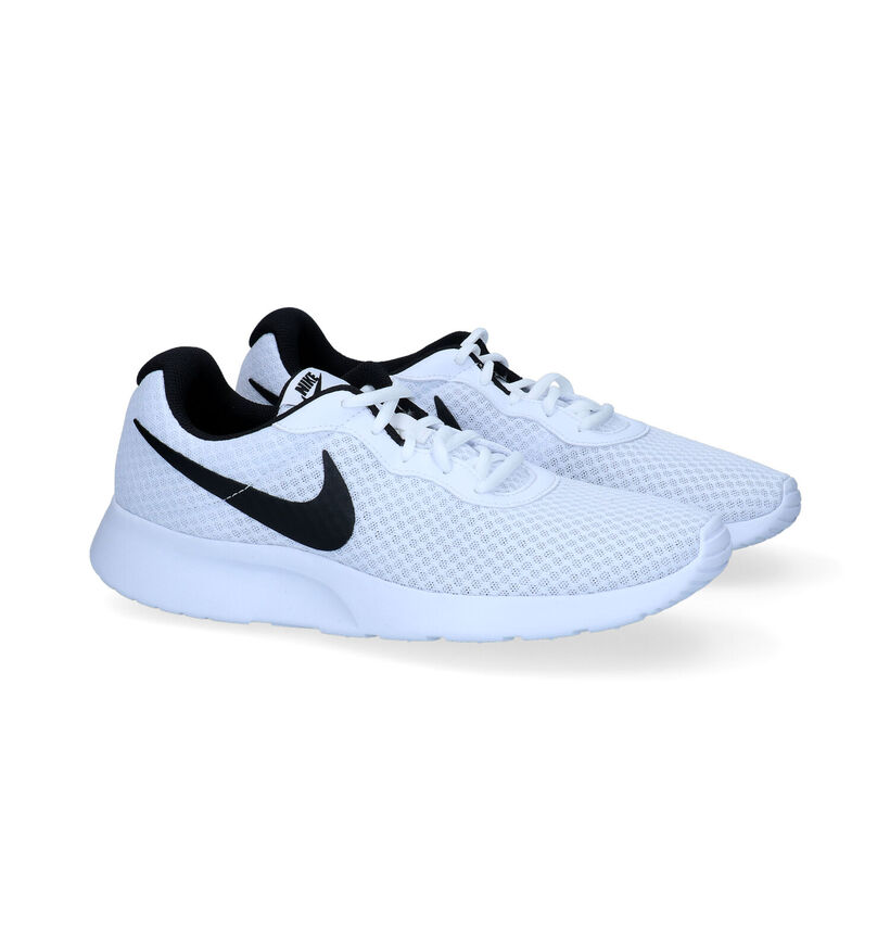 Nike Tanjun Zwarte Sneakers voor heren (309098)