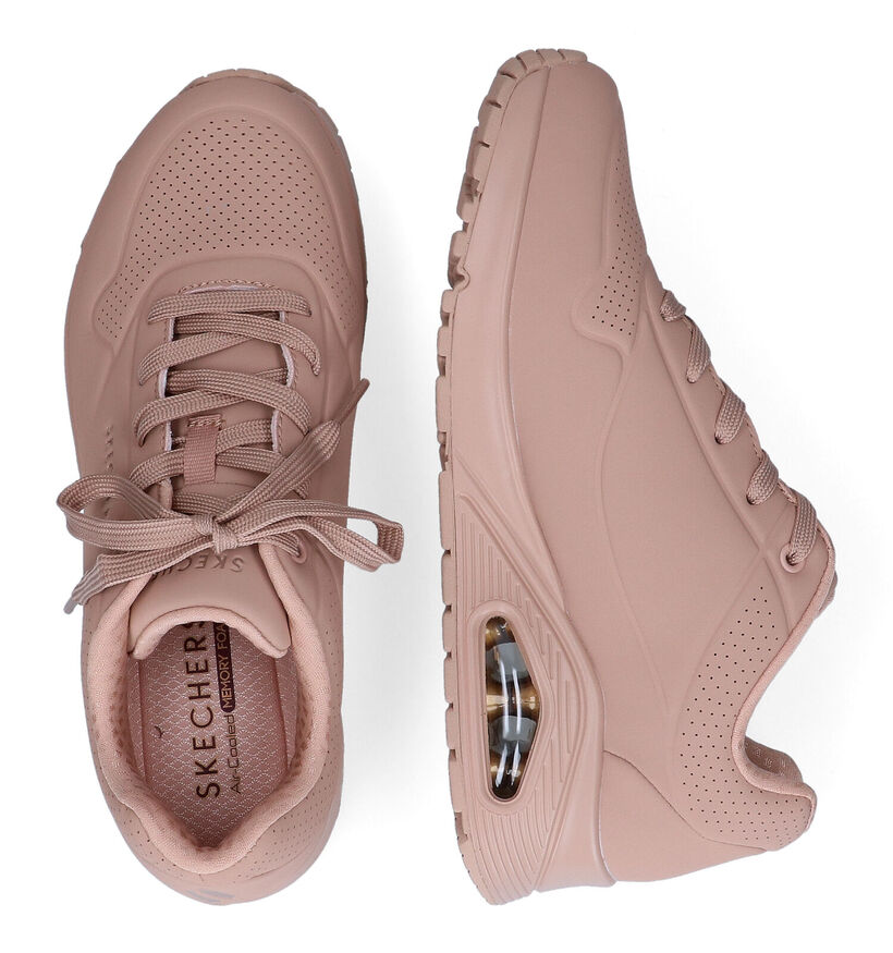 Skechers Uno Stand On Air Baskets en Rosé pour femmes (301262)