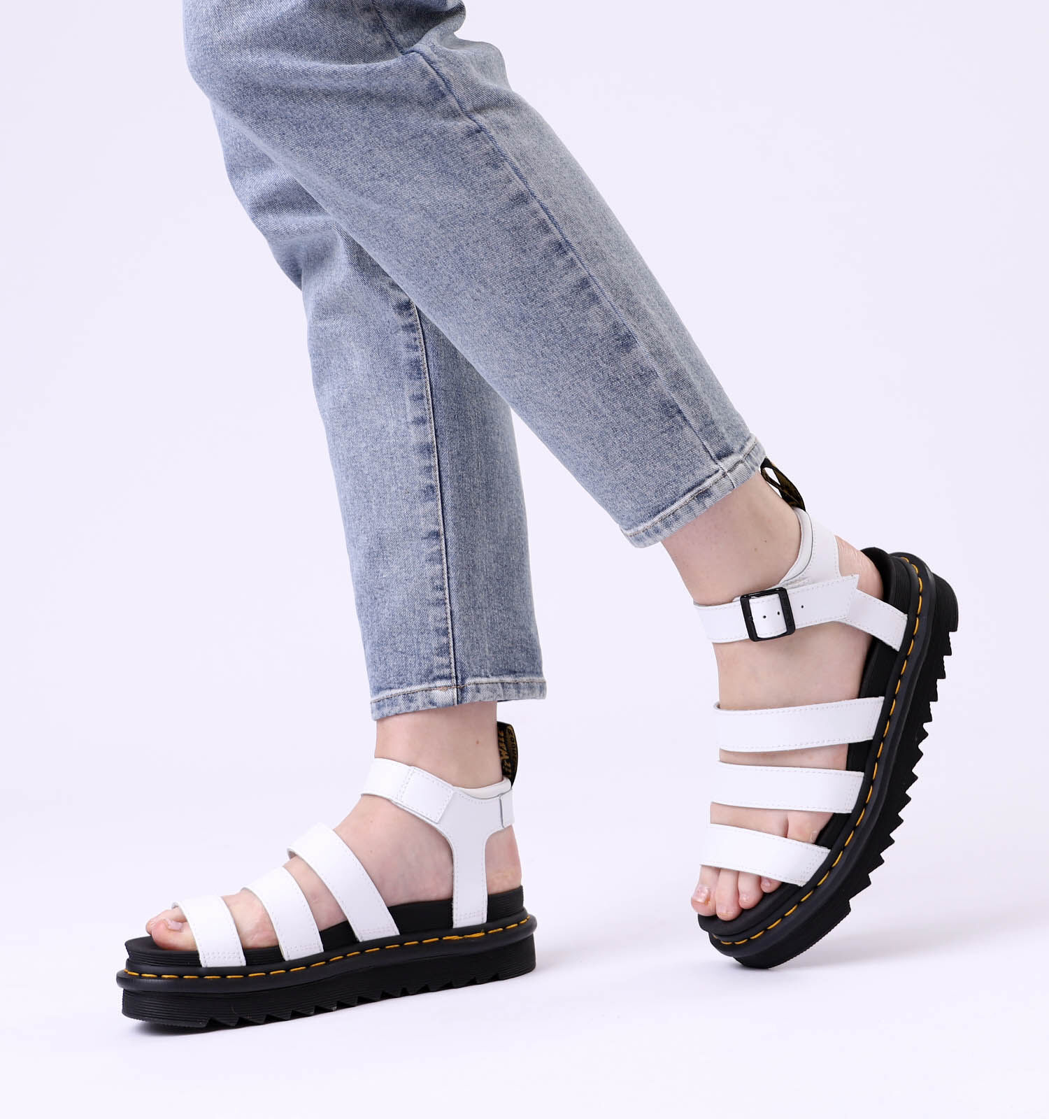 Dr martens sales sandalen wit