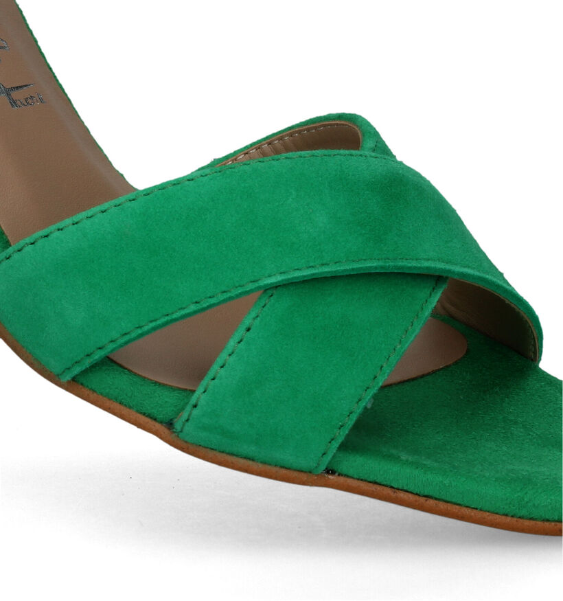 Tamaris Sandales avec talon carré en Vert pour femmes (334257)