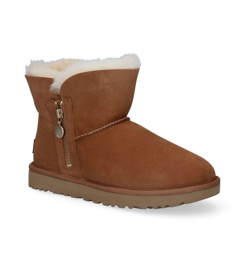 UGG Bailey Zip Mini Cognac Boots in daim (294518)