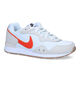 Nike Venture Runner Witte Sneakers voor dames (309133)