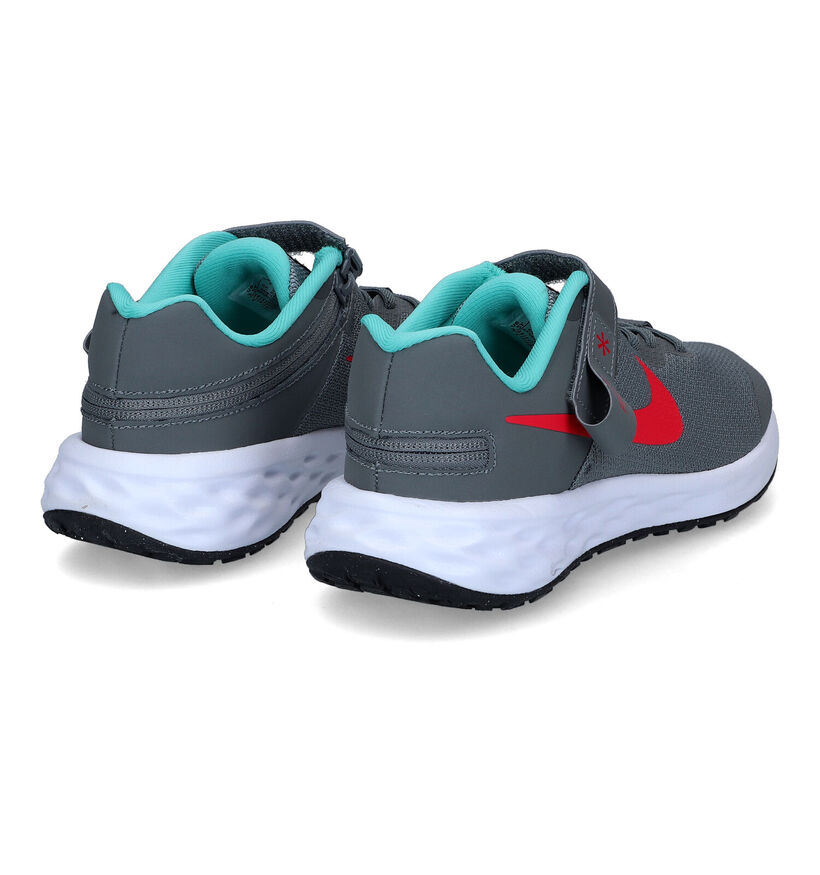 Nike Revolution 6 Flyease GS Baskets en Gris en simili cuir (316294)