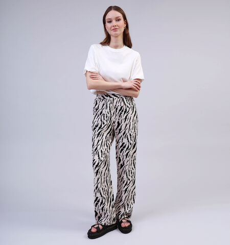 Wijde broek wit L32