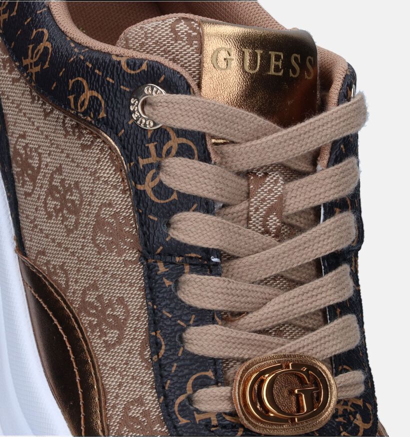 Guess Berrett Baskets en Brun pour femmes (343177) - pour semelles orthopédiques