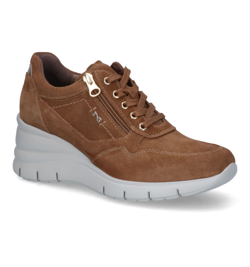 NeroGiardini Cognac Sneakers in daim (314588)