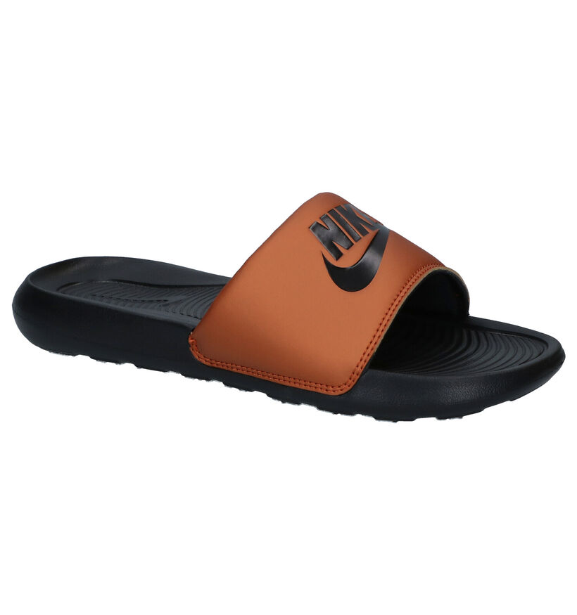Nike Victori One Claquettes de piscine en Jaune pour femmes (302553)