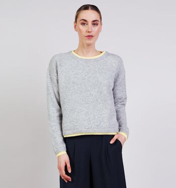 Ador&eacute; Truien Grijs