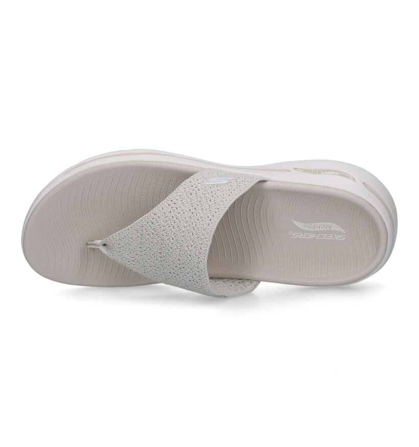 Skechers Go Walk Arch Fit Ecru Teenslippers voor dames (322945)