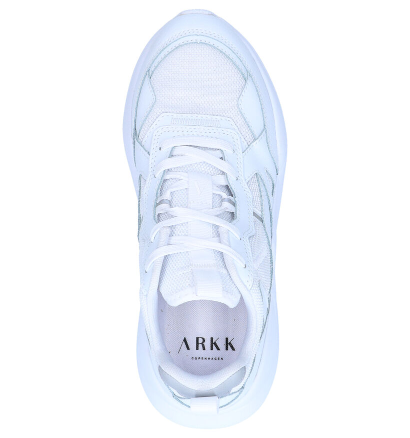 ARKK Quantm Witte Sneakers in kunstleer (270980)
