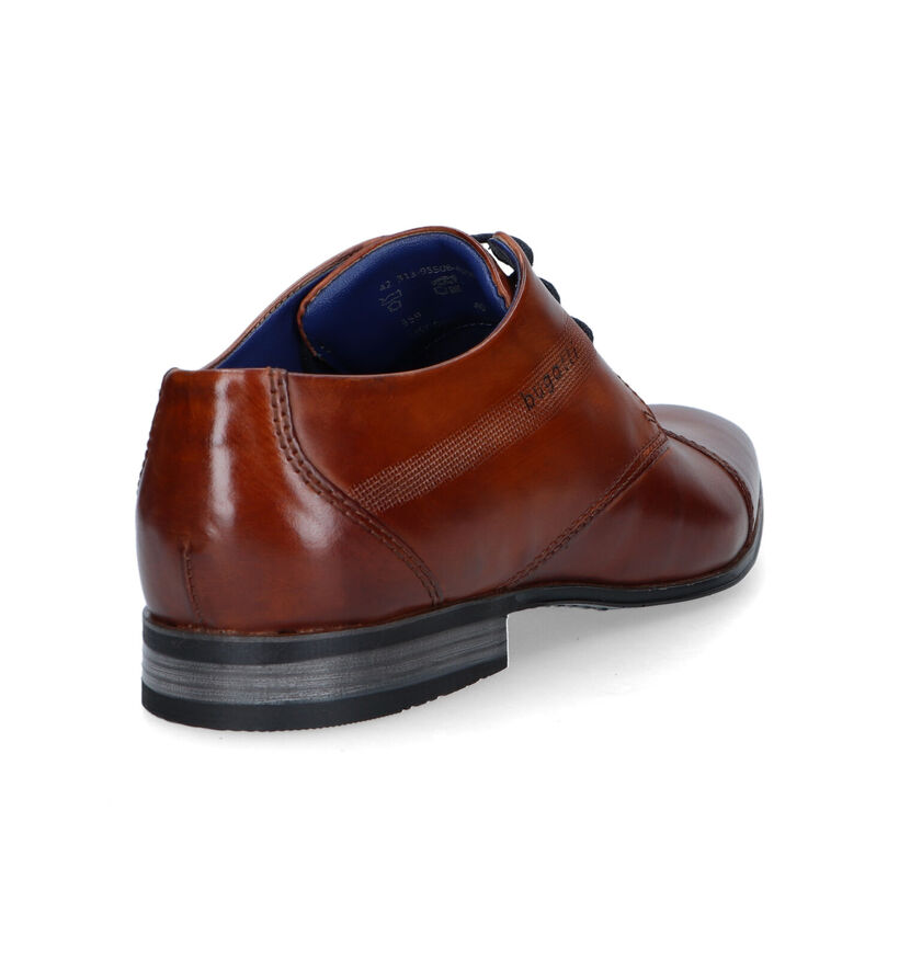 Bugatti Chaussures classiques en Cognac pour hommes (319246)