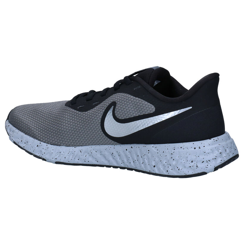 Nike Revolution 5 Baskets en Gris en textile (283888)