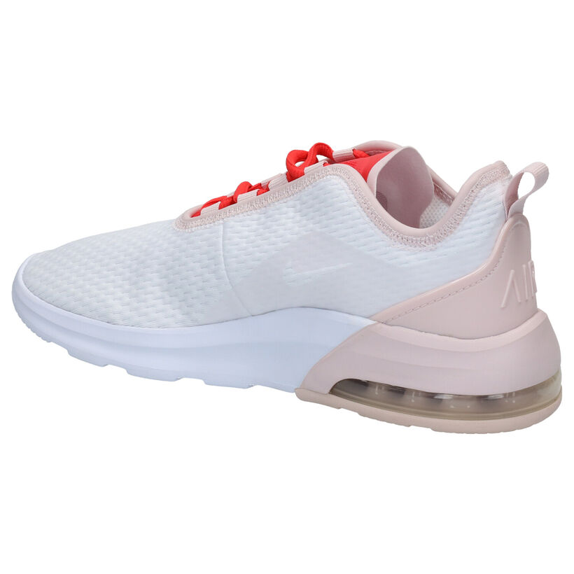 Nike Air Max Motion Baskets basses en Blanc en synthétique (265867)