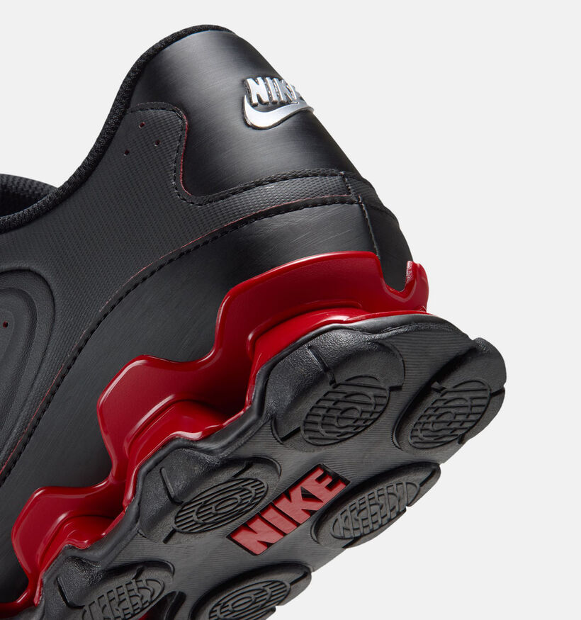 Nike Reax TR Baskets en Noir/Rouge pour hommes (380419)