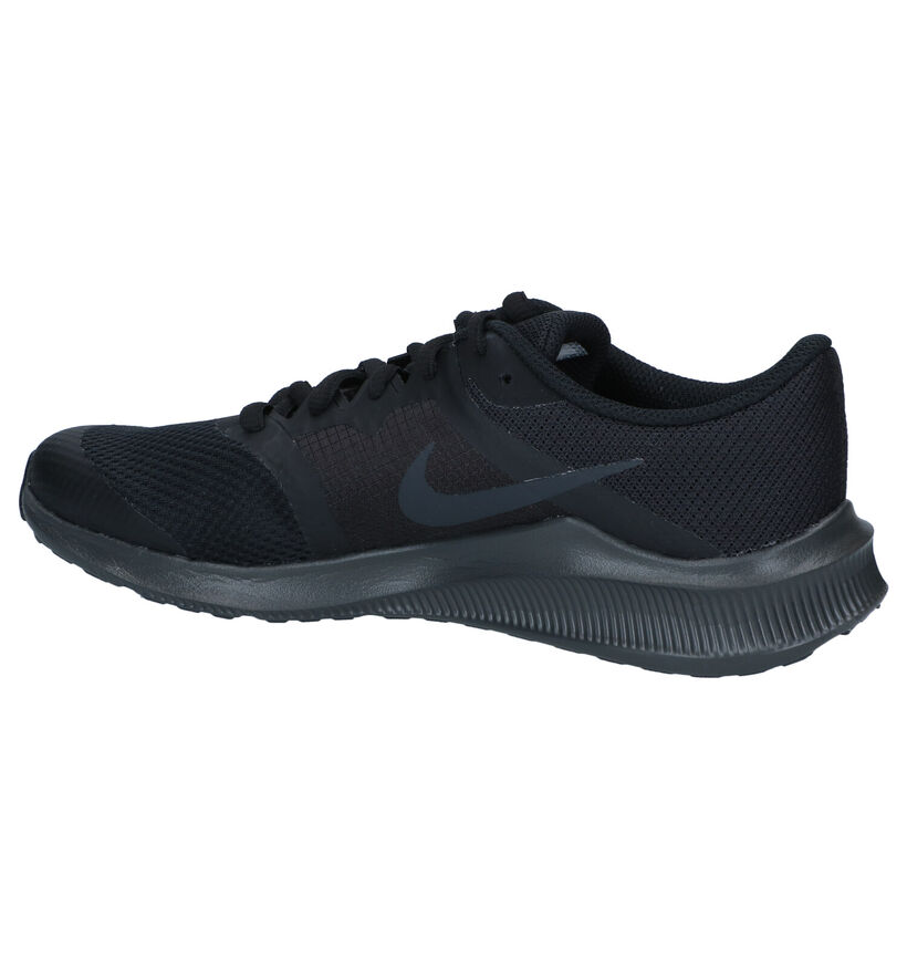 Nike Downshifter Zwarte Sneakers in stof (291274)