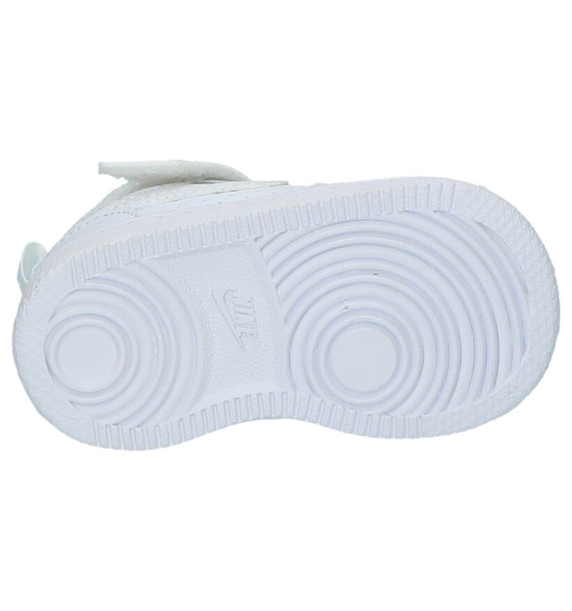 Nike Court Borough Baskets hautes en Blanc en cuir (205813)